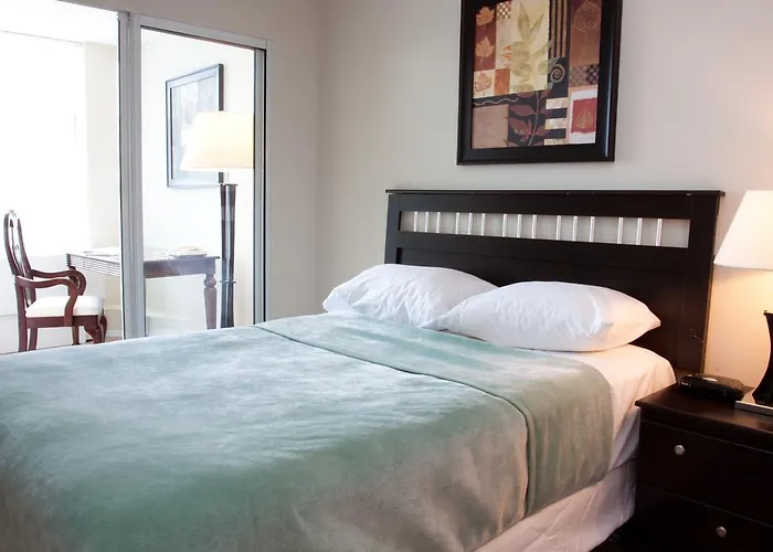 Glen Grove At Maple Leaf Aparthotel Toronto